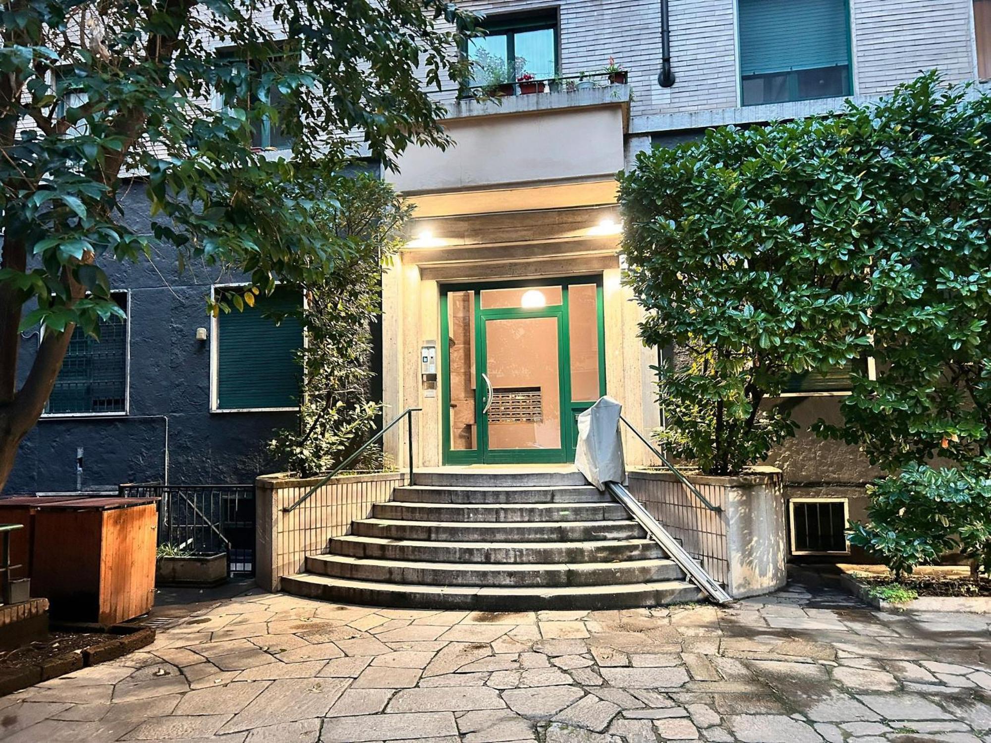 Sant'Ambrogio Charme Apartment Milano Eksteriør bilde